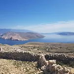 Kosec Pensión 3*