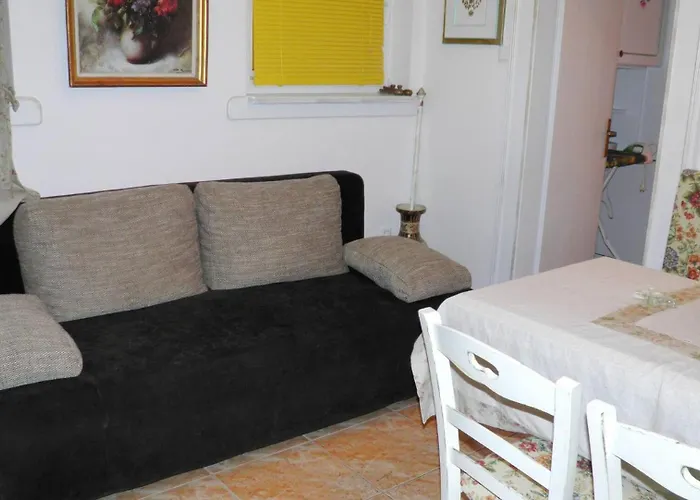 Kosec 3* Baska (Krk)