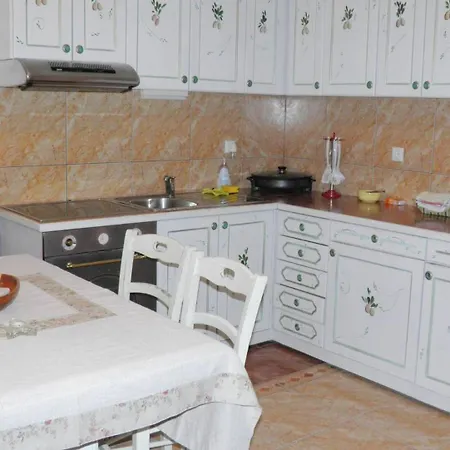 Πανσιόν Kosec *